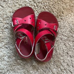 Red Sun sandals size 7